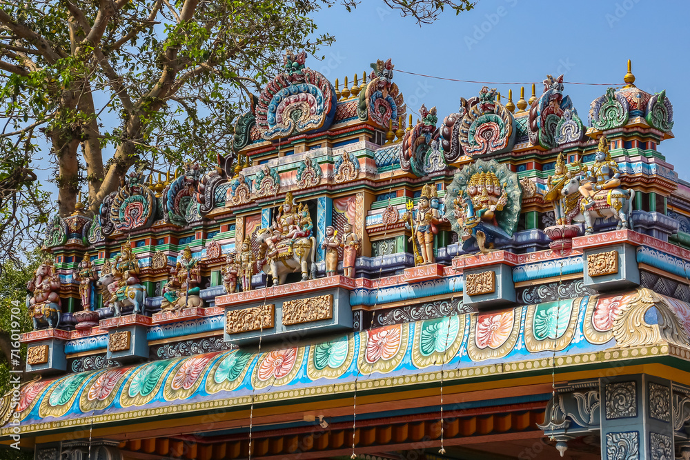 Fototapeta premium Chennai, India. View of Arulmigu Kapaleeswarar Temple in Chennai.