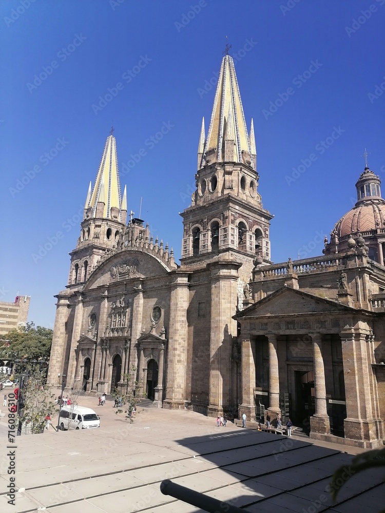 Chatedral