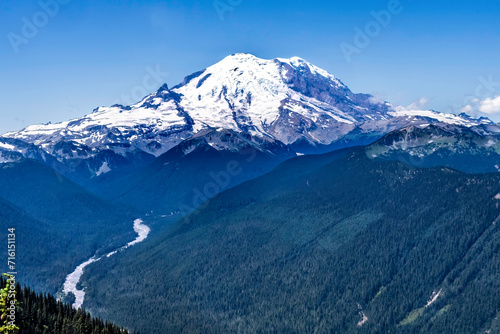 Obraz na plátne Mount Rainier White River Crystal Mountain Lookout Pierce County Washington