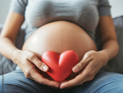 Wallpaper Mural love pregnancy Torontodigital.ca