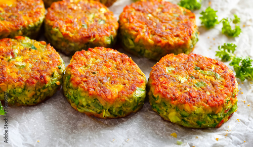 zucchini stuffed with minced meat, zucchini patties