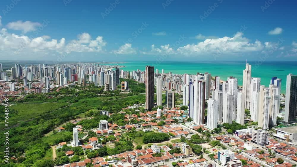 Cidade de João Pessoa vista de cima com drone 4K - Bairro Altiplano - Paraiba - Nordeste - Brasil