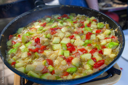 Fototapeta Naklejka Na Ścianę i Meble -  Pisto de verduras para el concurso gastronómico de La Aste Nagusia - Semana Grande) de Bilbao 2023.