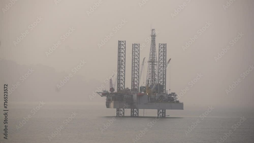 Oil drilling rig at sea Oil drilling rig at sea
