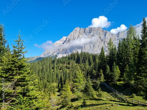 montañas austriacas finales de verano, naturaleza viva