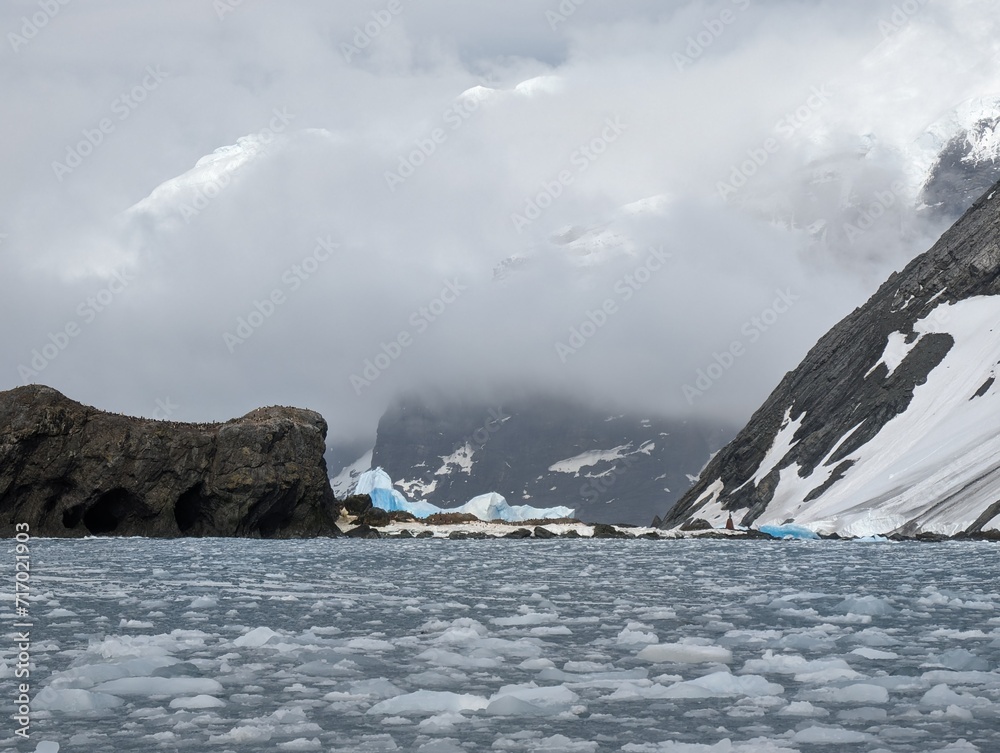 Elephant Island oder Elefanteninsel bei den Südlichen Shetlandinseln in der Antarktis