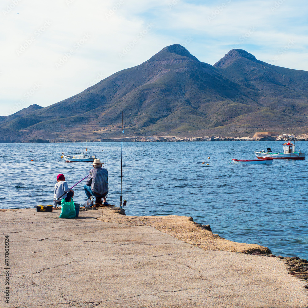 Muelle de pesca en la Isleta del Moro, Cabo de Gata , España