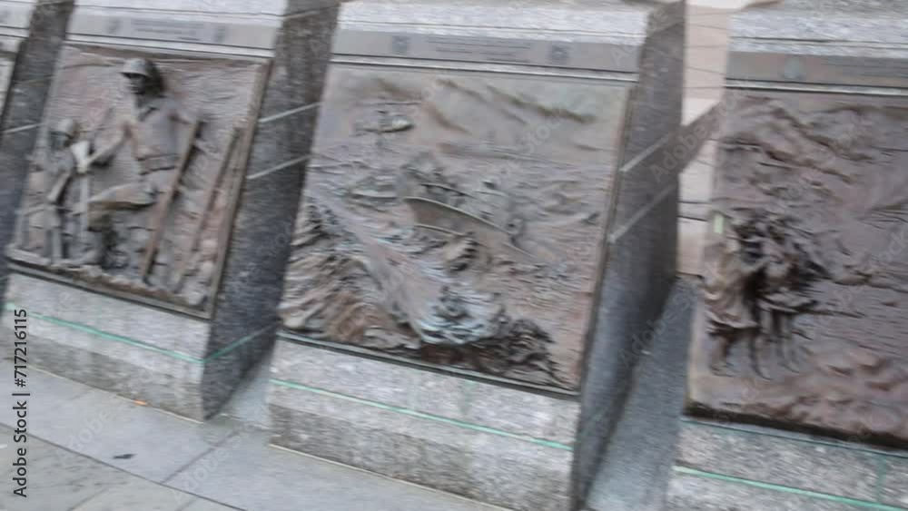 Many planches with subject of war in the street.