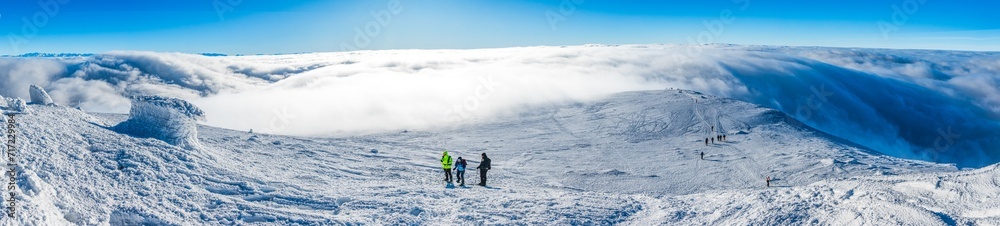 Babia Góra, nad chmurami, Diablak, zima