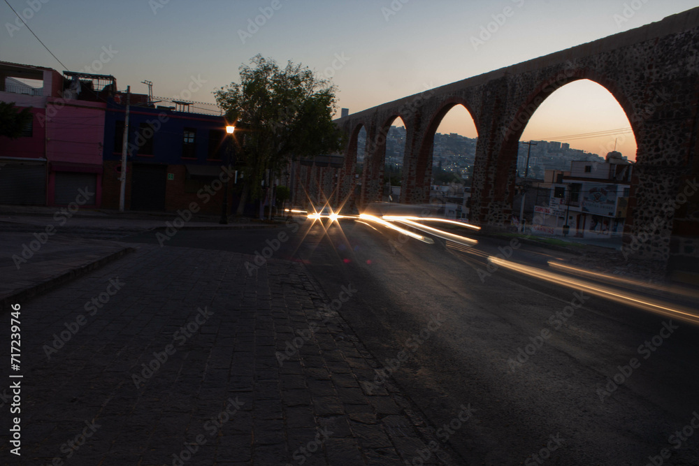 Queretaro is a very beautiful state of Mexico, where there is a viewpoint with a direct view of an aqueduct, where you can see beautiful sunrises