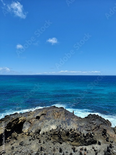 Eastside of Oahu overlook the blue ocean