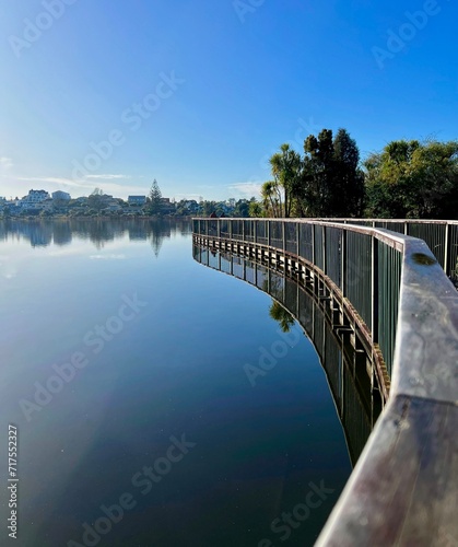 Walkway bridge on the walk around Lake Rotoroa in Hamilton, NZ 