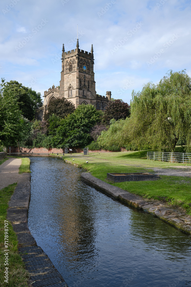 The parish church and the Staffordshire & Worcestershire Canal in Kidderminster, Worcestershire, UK