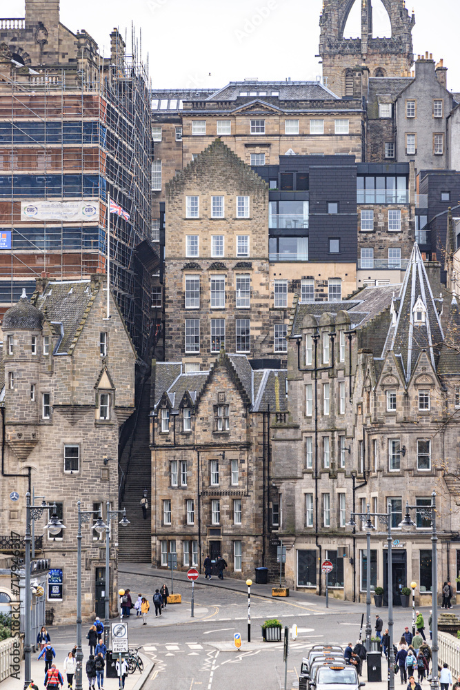 Historic Charm Meets Modern Living in Edinburgh's Old Town

