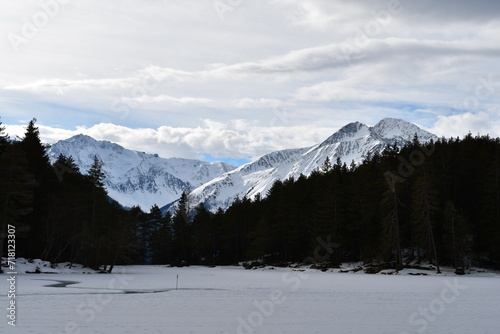 Schöne Winterlandschaft bei Seefeld in Tirol 