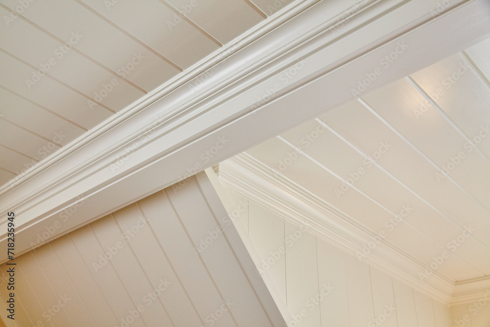 Elegant Modern Ceiling and Wall Design in Contemporary Home Elegant Modern Ceiling and Wall Design in Contemporary Home