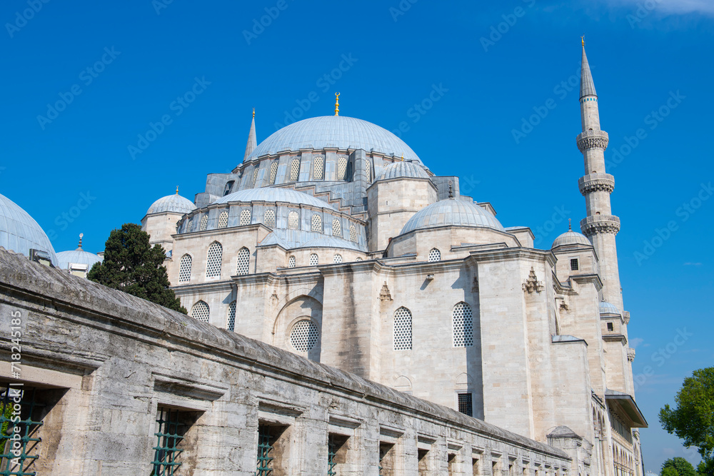 Fototapeta premium Suleymaniye Camii Mosque is an Ottoman Imperial Mosque in Fatih district in historic Istanbul, Turkey. Historic Areas of Istanbul is a UNESCO World Heritage Site since 1985. 