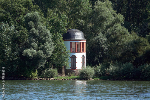 Pavillon bei Eltville am Rhein photo