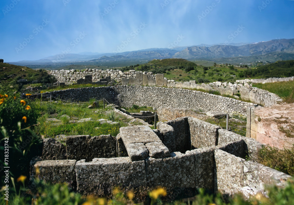 One of the most precious treasures of ancient Greece, hidden in the heart of the Peloponnese peninsula, is the city of Mycenae, a UNESCO Site