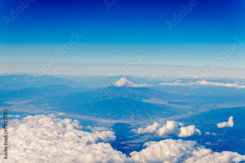 富士山　空撮 © taka
