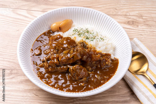 牛すじカレー
