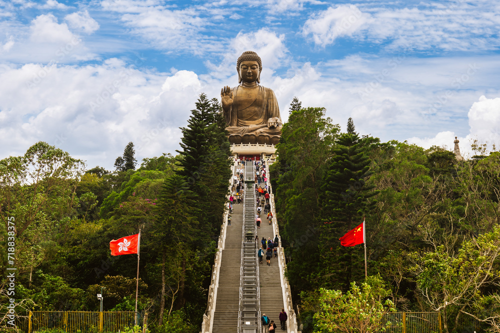 Φωτογραφία The Big Buddha located at Ngong Ping, Lantau Island, in Hong Kong
