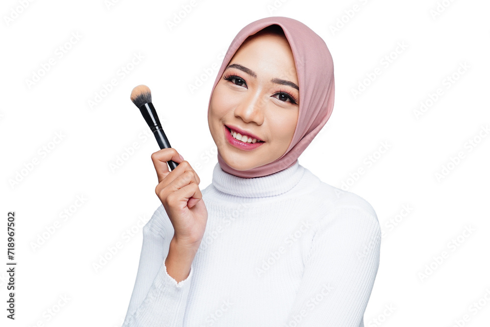 Obraz premium Hijab muslim woman beauty shot with cosmetic brush isolated transparent