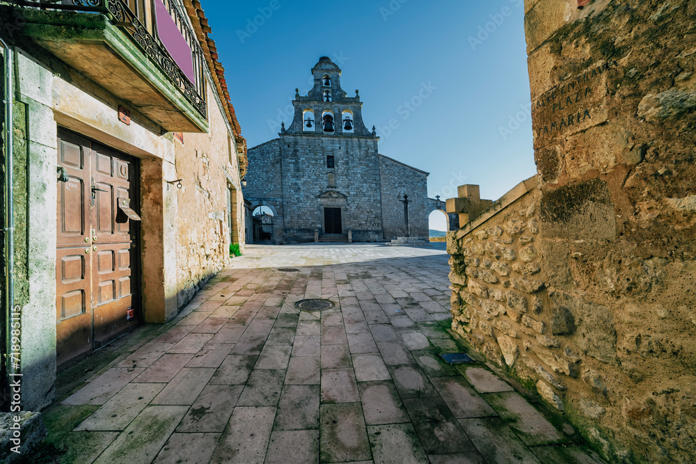 Square and church at the medieval village of Maderuelo. Segovia. Spain. Europe.