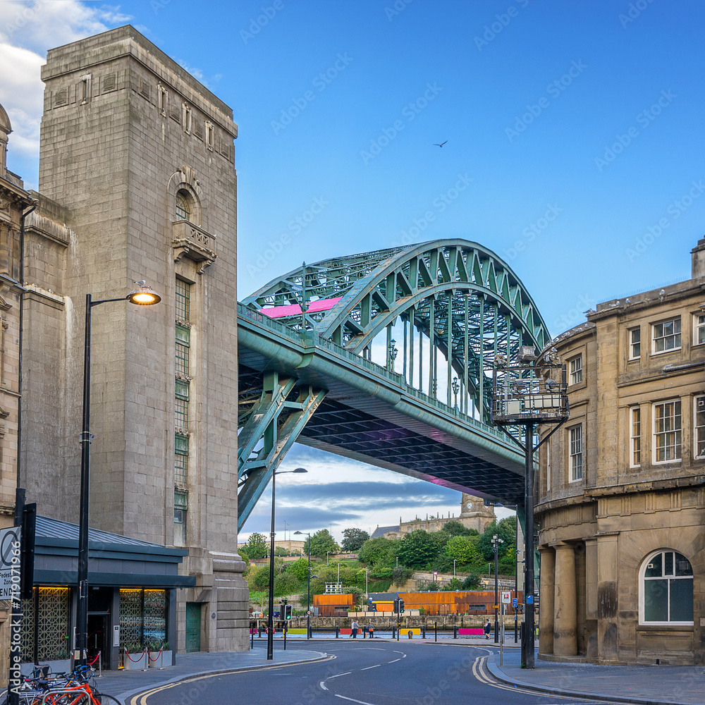 The Tyne bridge in Newcastle viewed from the city centre - obrazy, fototapety, plakaty 