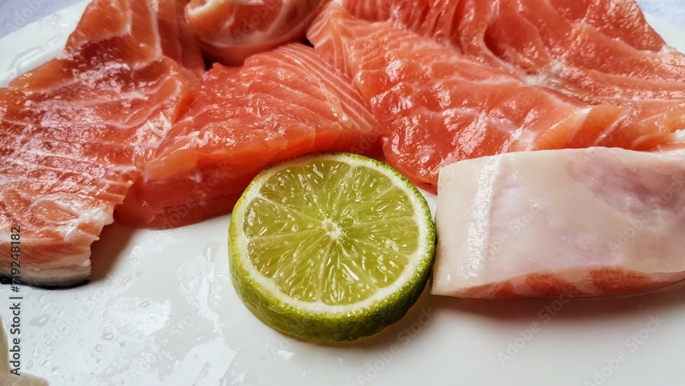 Seasoned salmon fillet 
