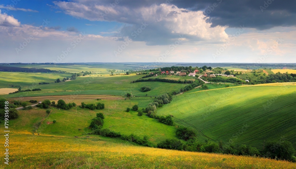 Obraz premium splendid summer landscape of a rolling countryside on a sunny day