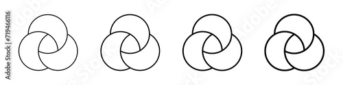 Venn diagram three overlapping circles chart. Business presentation venn vector chart.