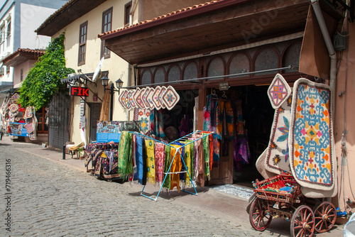 a shop selling tourist souvenirs © sayilan
