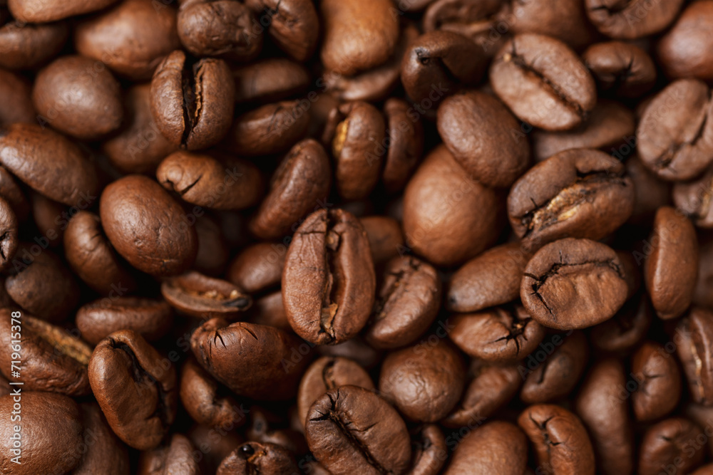 Fototapeta premium Roasted coffee beans texture, background. Macro photography, closeup