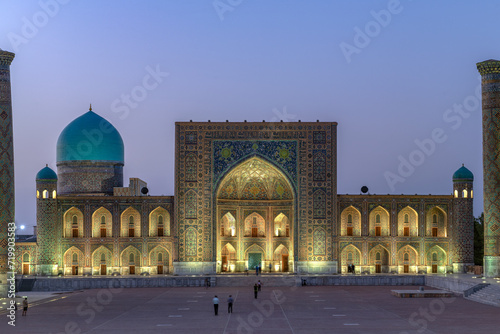 Medieval Tillya-Kari Madrasah on Registan Square in night illumination. Samarkand, Uzbekistan