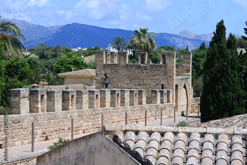 Auf der Stadtmauer von Alcúdia photo