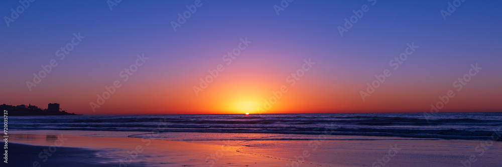 Sunset at Scripps beach in La Jolla, San Diego, California, United States