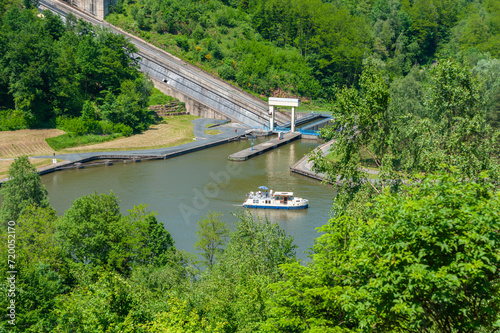 Schiffshebewerk am Rhein-Marne-Kanal bei Saint-Louis - Arzviller. Department Mosel in der Region Lothringen in Frankreich