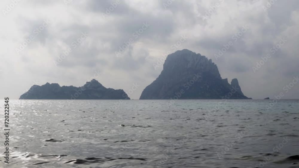 Isla Es Vedrá en Ibiza, Islas Baleares Isla Es Vedrá en Ibiza, Islas Baleares