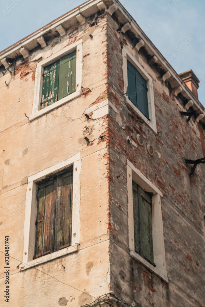 old house old house
