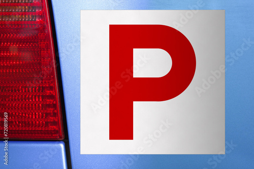 Fotografía P Plate on car for probationary driver