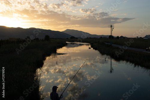 Pesca al atardecer