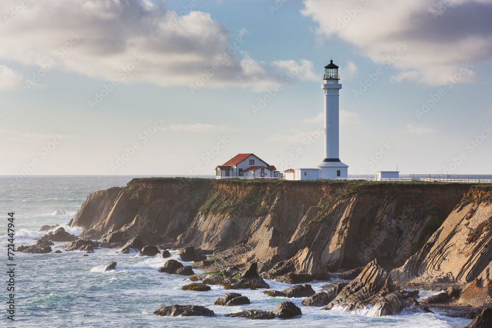 Point Arena Lighthouse and Museum, Arena Rock Marine Natural Preserve, Kalifornien, USA Point Arena Lighthouse and Museum, Arena Rock Marine Natural Preserve, Kalifornien, USA