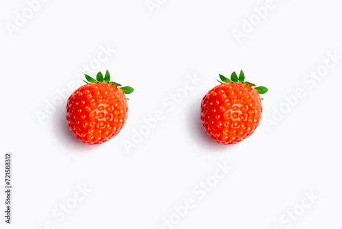 Fototapeta Naklejka Na Ścianę i Meble -  Strawberry isolated on white background