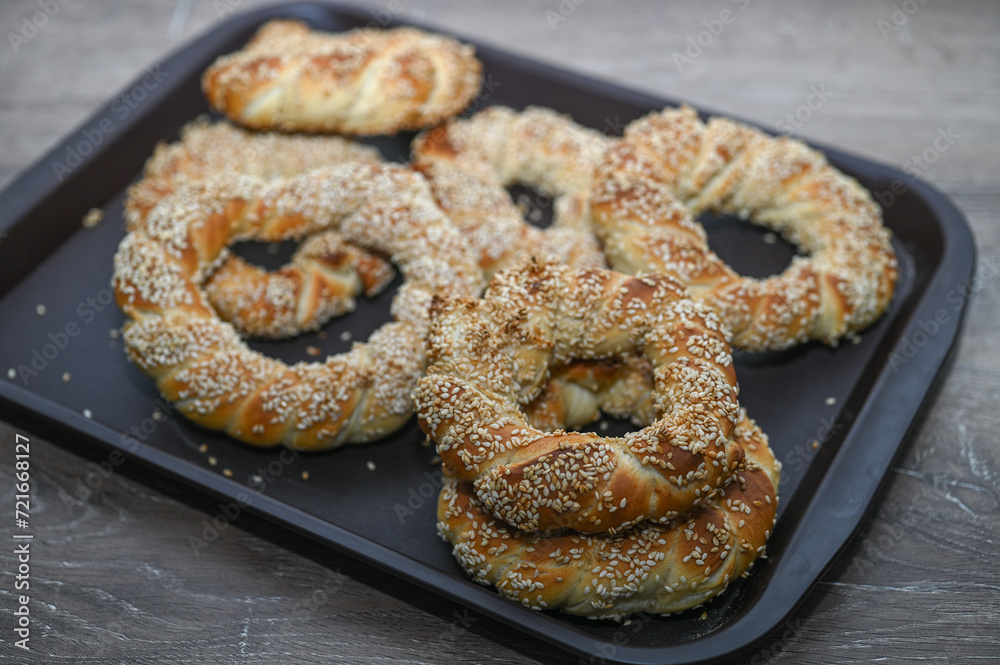 homemade Turkish bagels - simit with sesame seeds 7