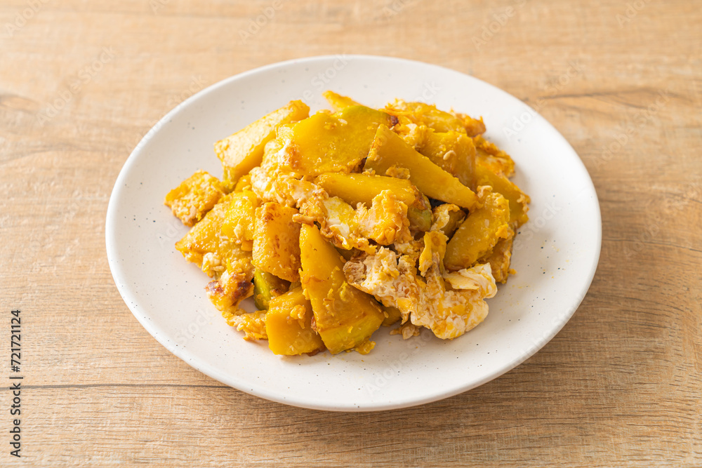 Stir Fried Pumpkin with Egg Stir Fried Pumpkin with Egg