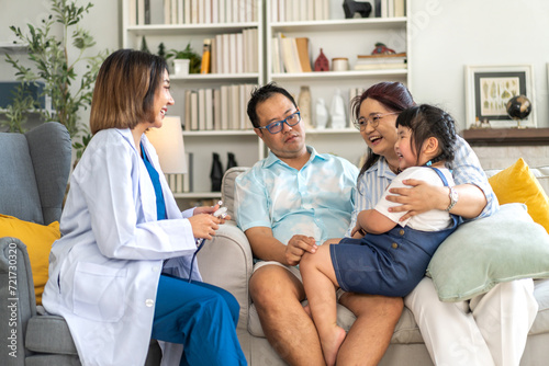 Portrait of smiling caring asian doctor service help support discussing and consulting taking care with small girl patient, child health, kid sick, medicine, medical checkup. children healthcare 