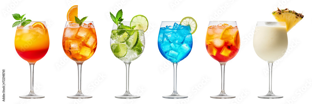 Summer cocktails on a transparent background - obrazy, fototapety, plakaty 