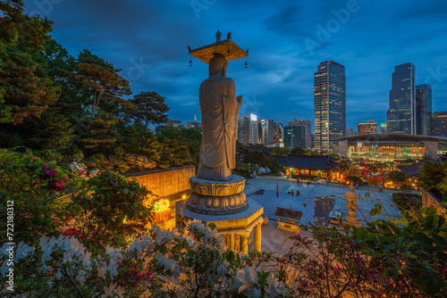 Canvas Print Korea Cityscape at Bongeunsa Temple in Gangnam District of Seoul, Korea