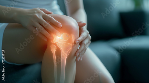person with knee pain